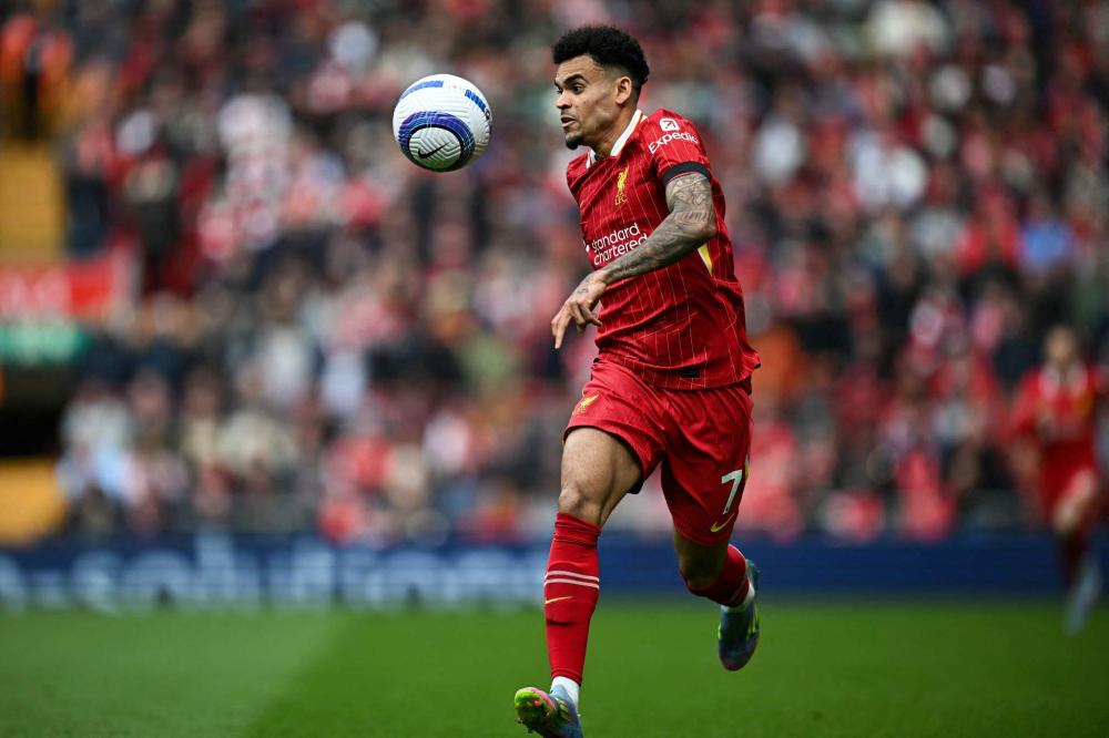 他不仅在比 他不仅在比