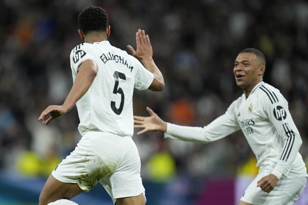 伍兹与凯莉 伍兹与凯莉